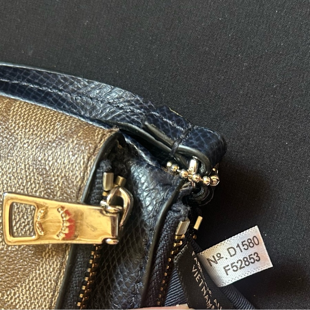 COACH Wristlet - Picture 8 of 9